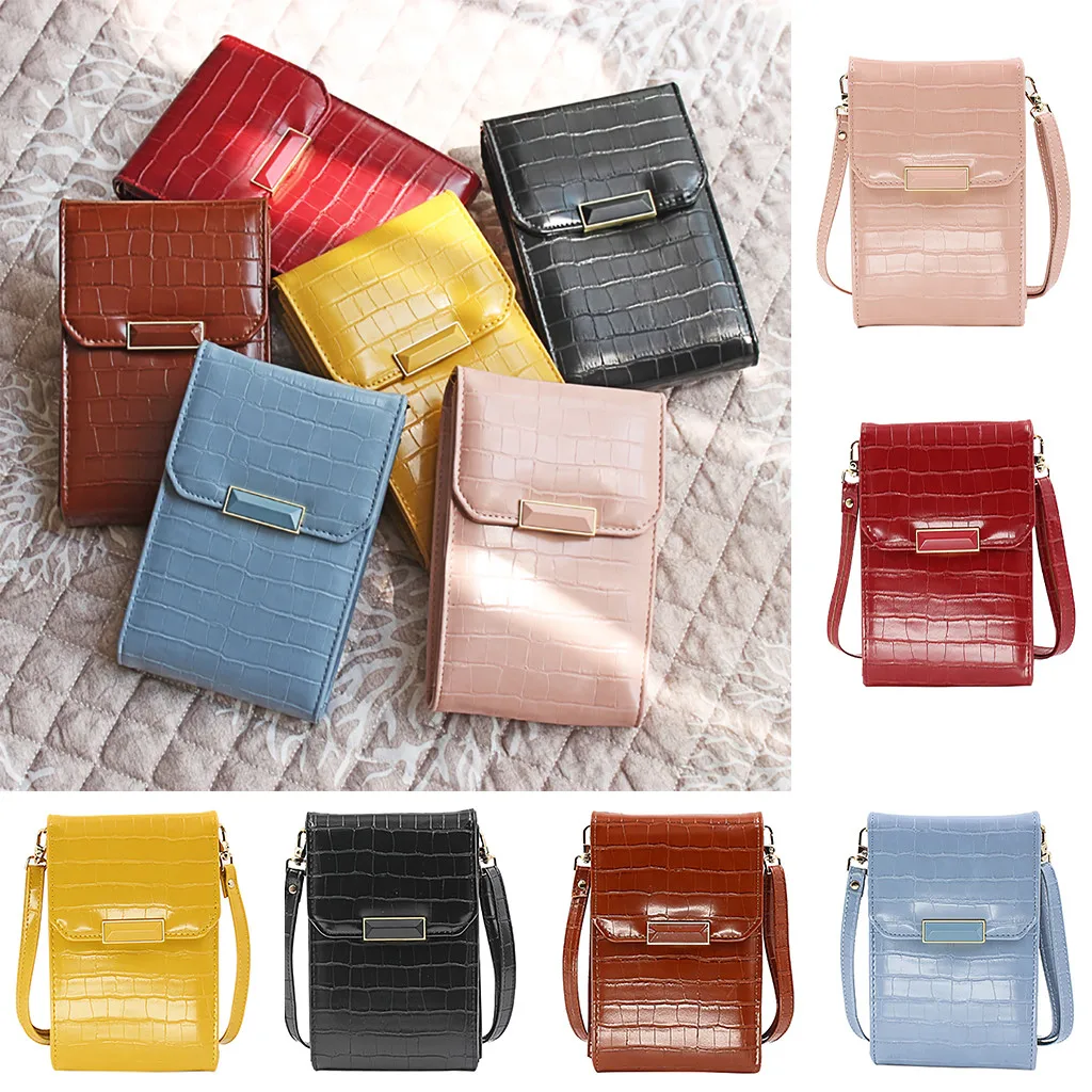 На застежке с отделением для хранения множества-карты сумки из натуральной кожи