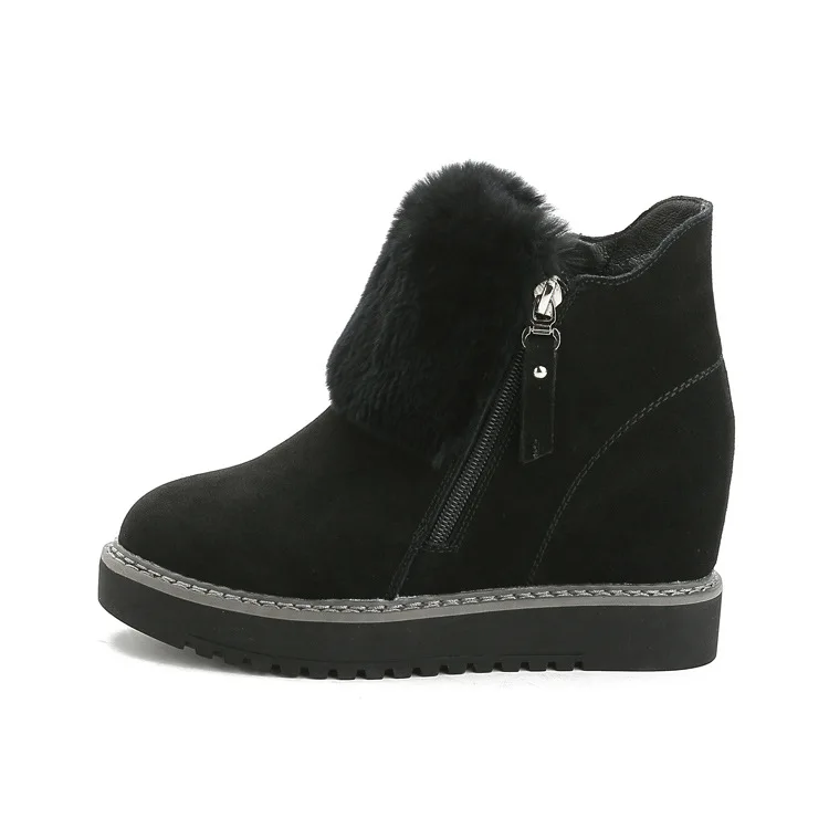 Зимние женские ботинки из натуральной кожи на танкетке теплые плюшевые