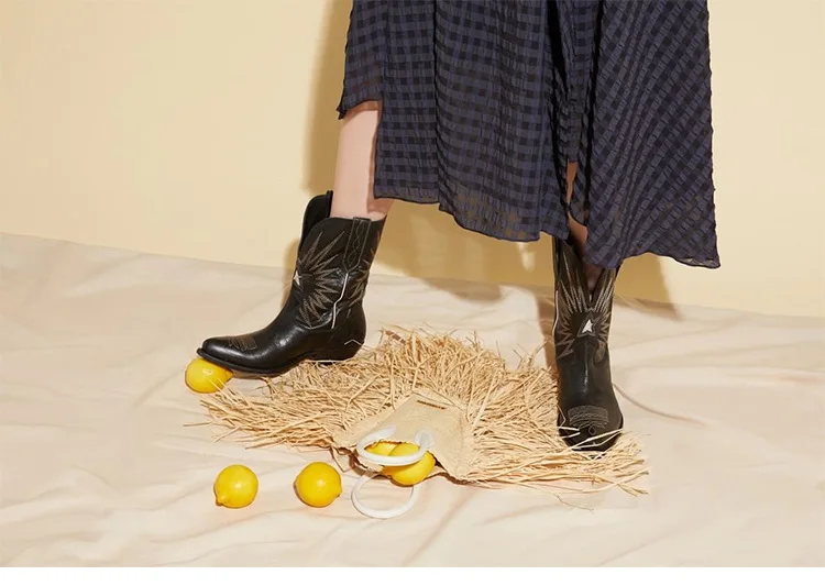 

boots boots personalized short leather pointed embroidery heel boots women's