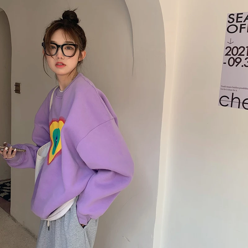 Женская толстовка с круглым вырезом Woherb фиолетовая зимняя 2021 | одежда