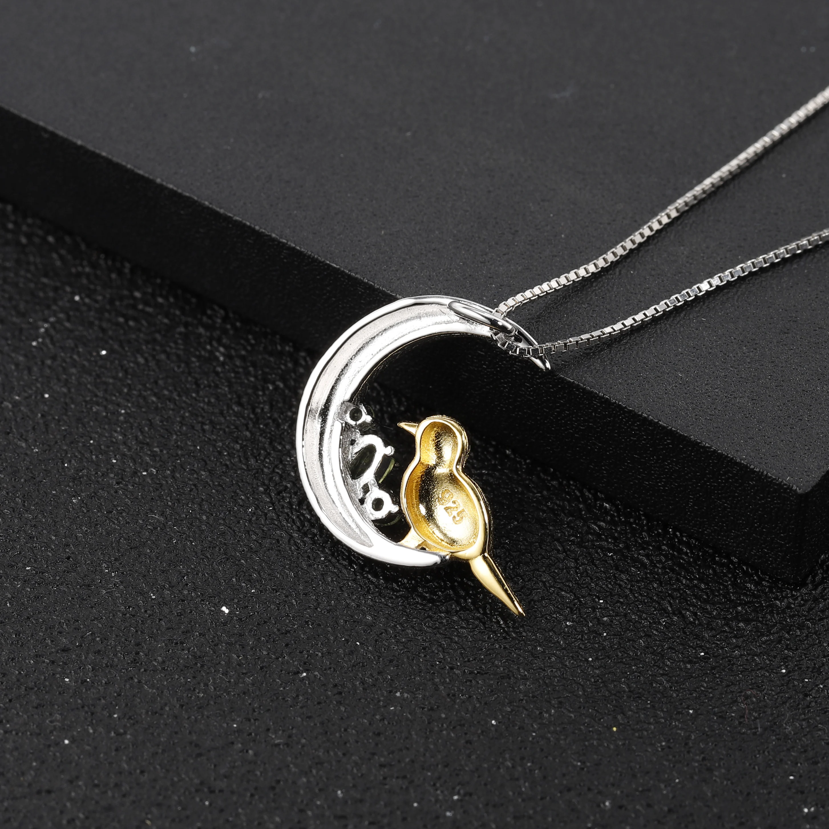 Женский кулон с натуральным голубым топазом из серебра 925 пробы | Украшения и