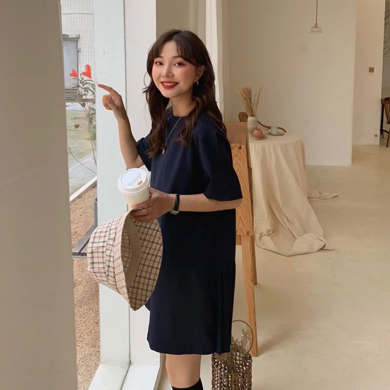 LANMREM темно-синее платье с круглым вырезом коротким рукавом сшитое плиссированное