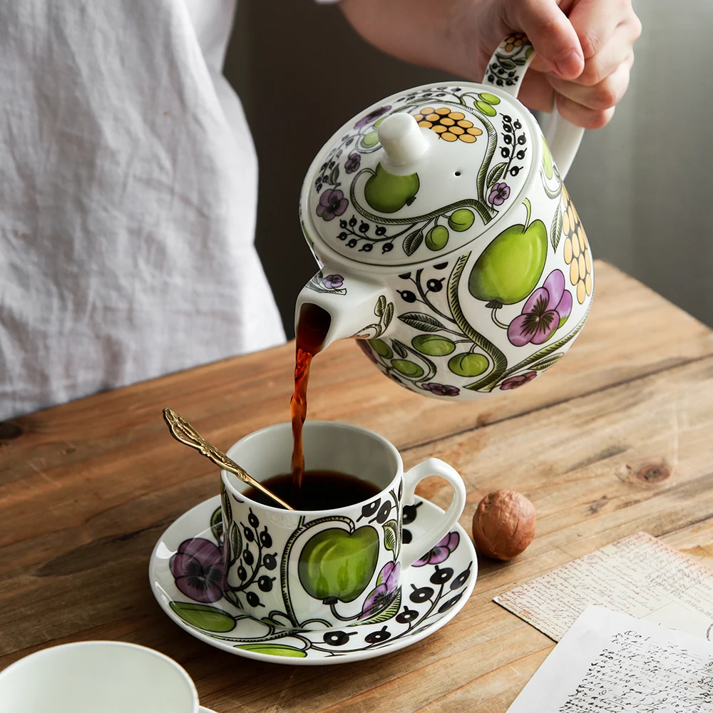 

Bone China Coffee Cup High Quality European Afternoon Tea Cups Simple Creative Luxury Espresso Cups Gift Porcelain Cup DA60BYD