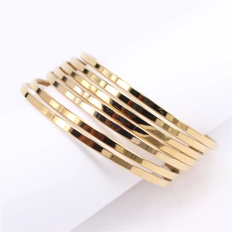 

3mm face width 70mm diameter 7PCS combination bracelet three colors Women's stainless steel jewelry wholesale washable LH1054