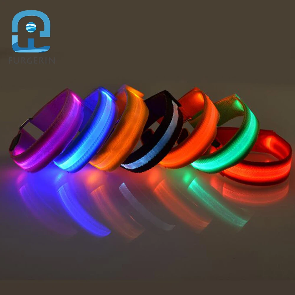 

Nylon LED Dog Collar Adjustable Night Safety Flashing Glow Fluorescent Collars Leash Dog Accessories for Small Dogs Pet Supplies