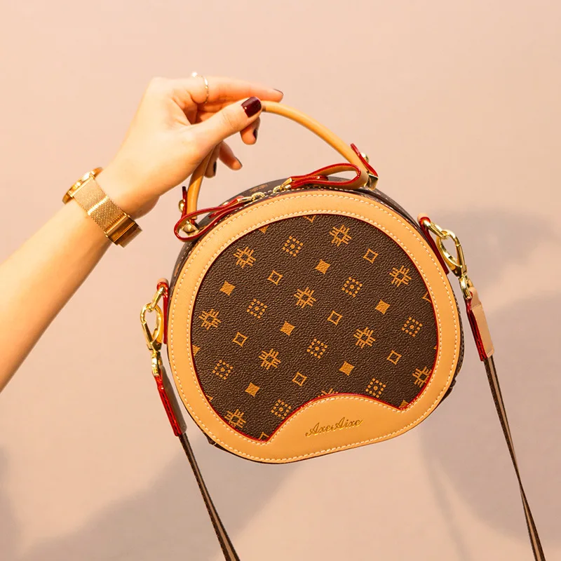 

Genuine Leather Women Circular Bags 2021 New Fashion Retro Prints One Shoulder Bags Ladies Designer Handbags Purses on Chain Gg