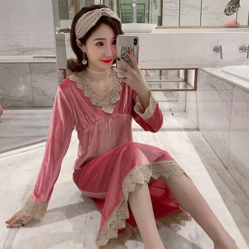 Women's Nightdress Autumn Winter Velvet Korean Luxury Solid Color Princess Long Sleeve Loose Home Clothes Sexy Nightgown