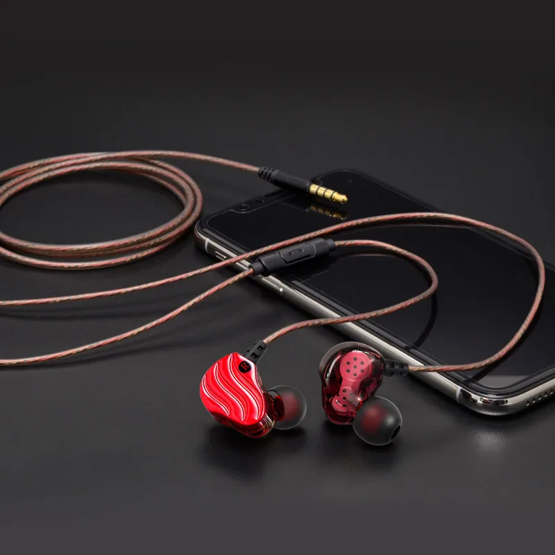 Проводные наушники с двойным динамическим драйвером Спортивная стереогарнитура