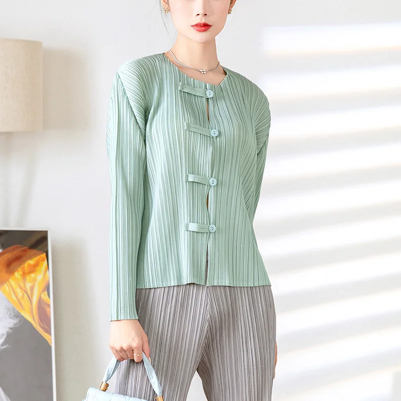 

Women's 2022 spring and summer new single-breasted jacket Miyak fold Fashion short jacket outside, simple and thin cardigan top