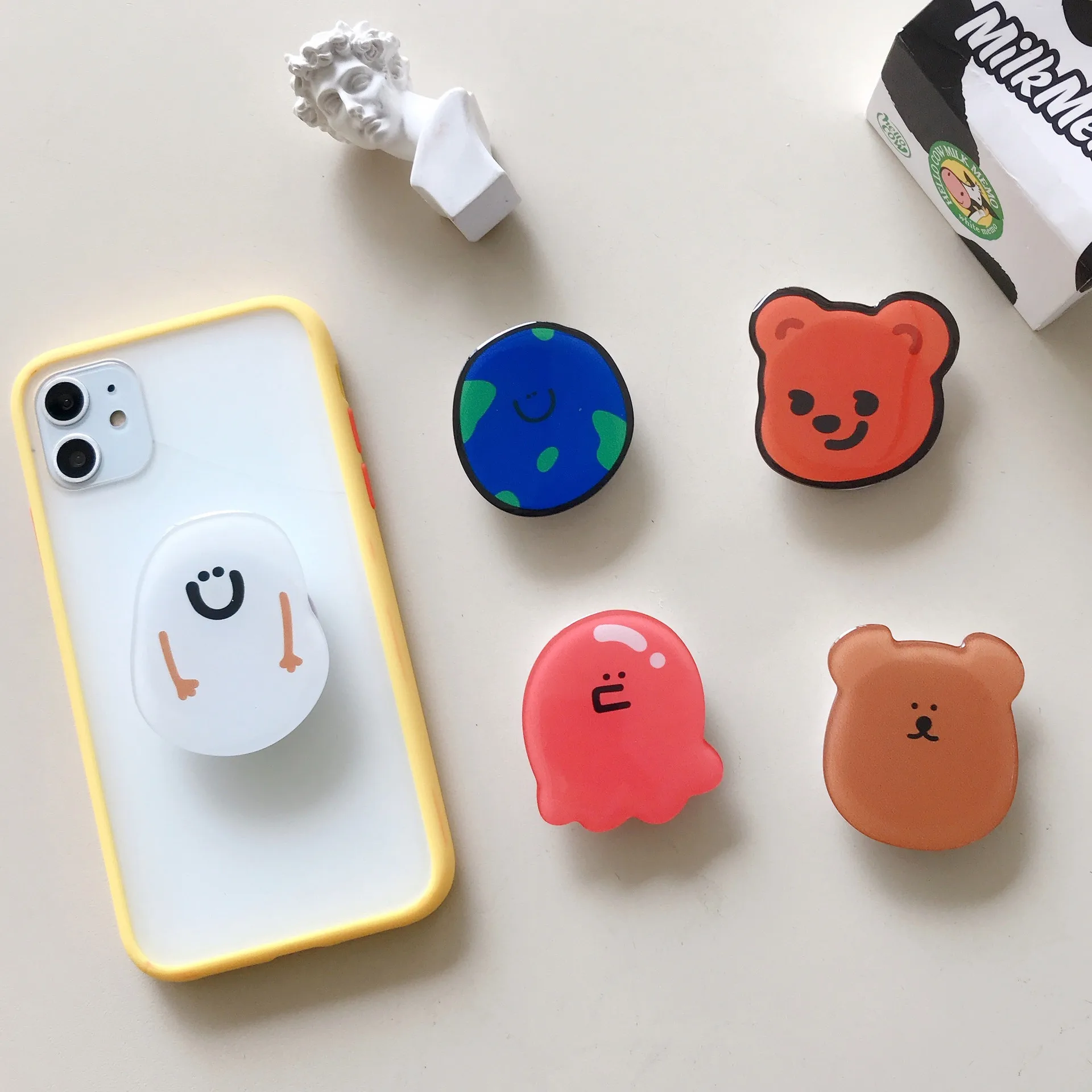 cute round extend phone stand holder for iphone 11 12 pro 6 7 8 plus x xr xs max universal finger ring stand bracket free global shipping