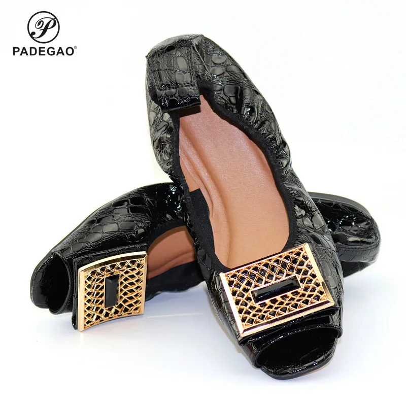 Женские балетки из натуральной кожи на плоской подошве | Обувь