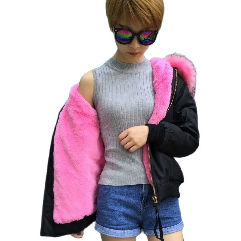 Черная летная куртка-бомбер розовая меховая подкладка большие толстовки из меха