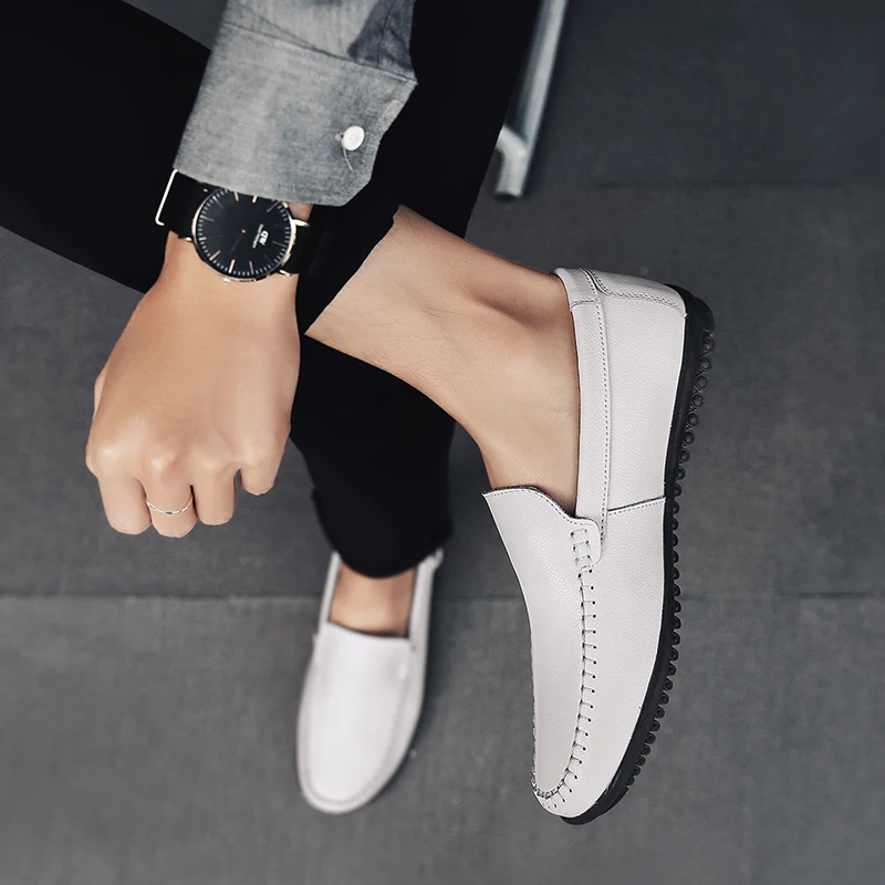 

White Leather Casual Shoes Men Autumn Slip-on Loafers Soft Italian Leather Flats Super Light Moccasins Plus Size 37-47