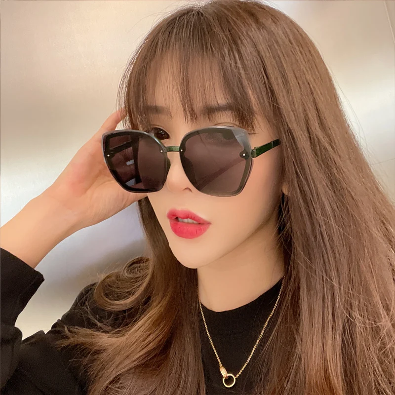 

Square Cat Eye Sunglasses Men Women Sexy Vintage Famous Brand Designer Large Frame Sun Glasses UV400 Sunglasses for Women Men