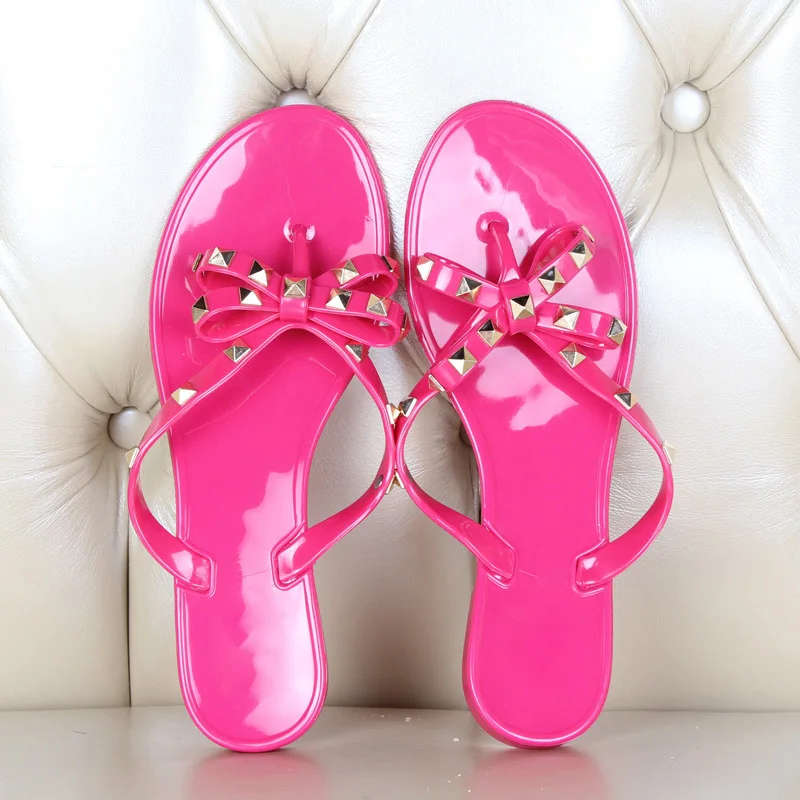 Летние каникулы заклепки с бантом обувь Вьетнамки для Девочек Пляжные Шлепанцы