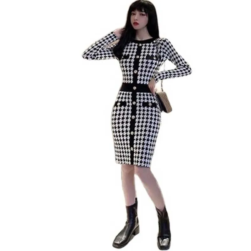 

One-Piece Women Houndstooth Knitted Sweater Dress Korean Elegant Slim Long Sleeve Dresses 2020 Winter Ladies Dress Midi Dresses