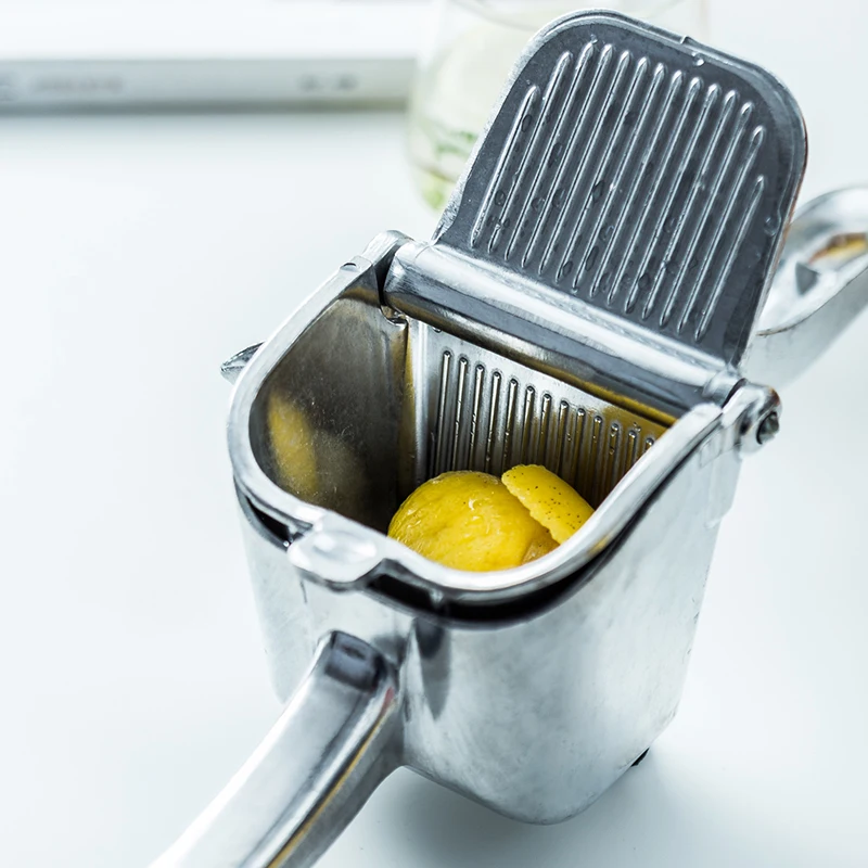 

Professional Hand Plastic Lemon Squeezer / Orange Juicer / Manual Citrus Juicer