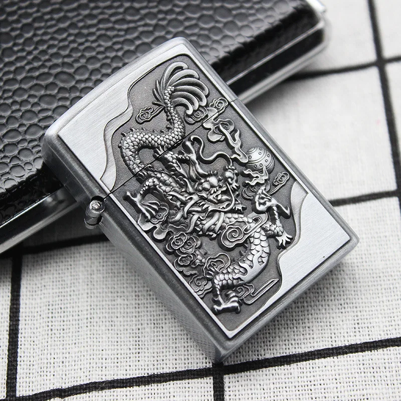 A122 silver Butane Gas Lighter Retro Windproof Lighter Straight Inflatable Adjustable Flame Lighter Cigarette Smoking Accessories for Man - Цвет: A122 silver