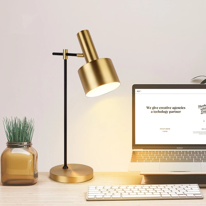 Luminaria de mesa золотой черный светодиодный настольный светильник для спальни