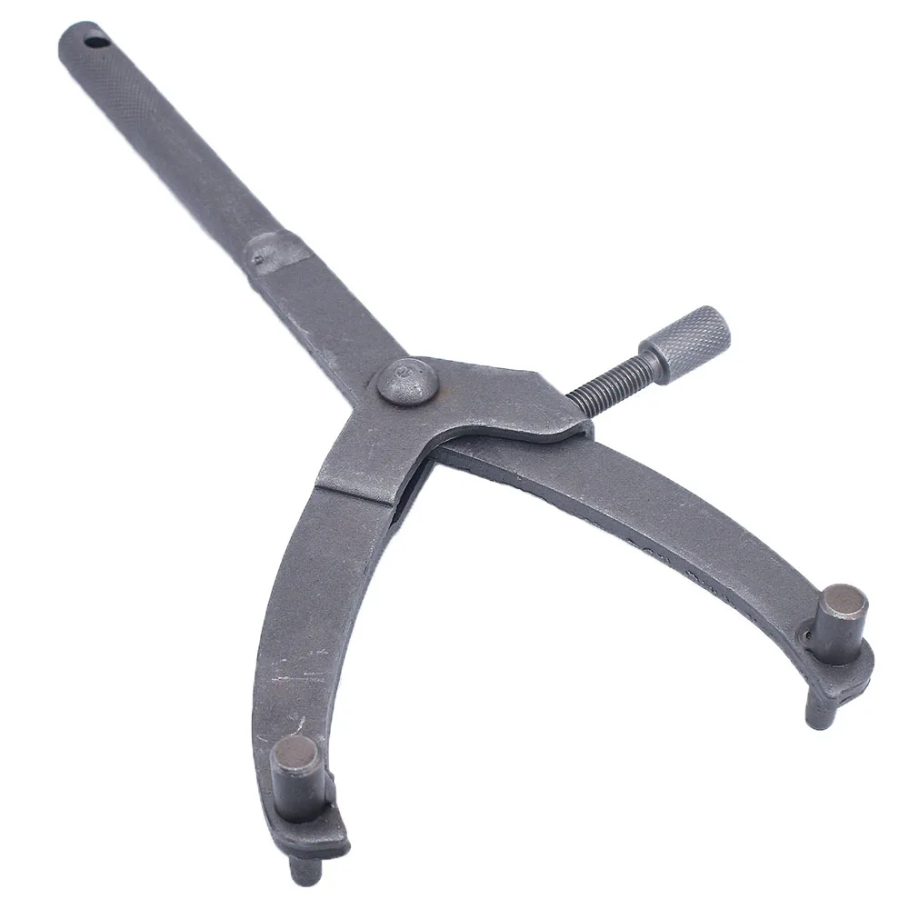 

Универсальное устройство для ремонта мотоцикла, мопеда, скутера