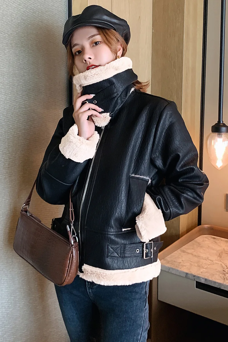 

Autumn and winter new style pu fur one lamb hair motorcycle jacket women's short thick plus velvet leather jacket leather jacket