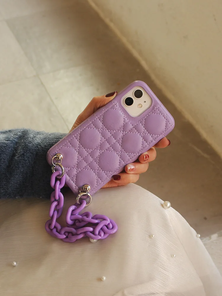 

Apple 12promax mobile phone case iphone11 suitable for female models max small fragrance fragrant taro purple 8p bracelet 7