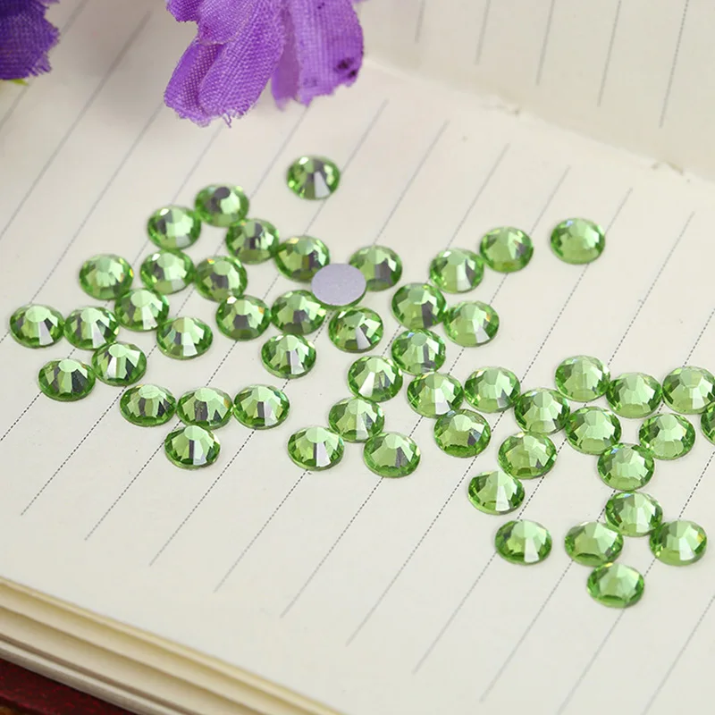 

1440pcs/bag ss3 - ss34 Light Green Glass Strass Nail Crystals for Nail Art Flat back Non Hotfix Glue on Nail Art Rhinestones