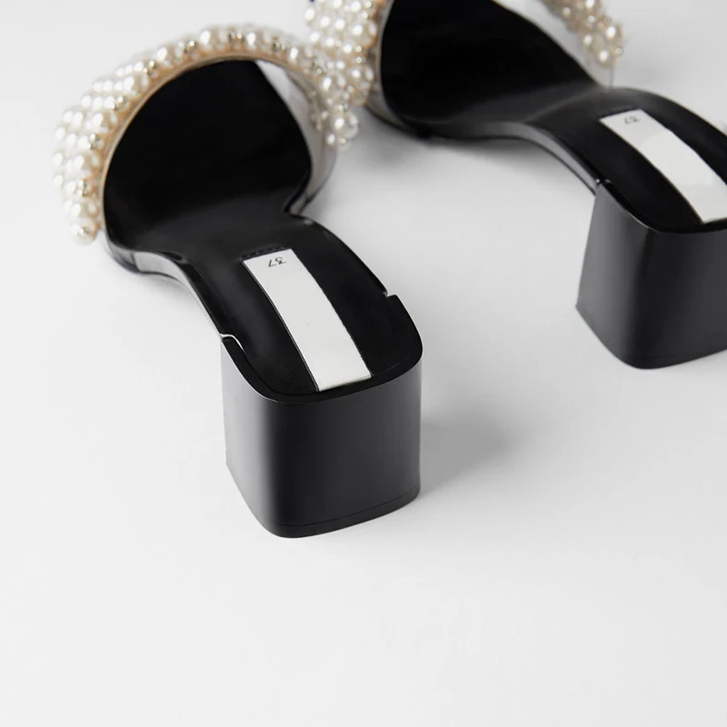 Бусы из жемчуга Женские шлепанцы Дизайнерские туфли на высоком каблуке с острым