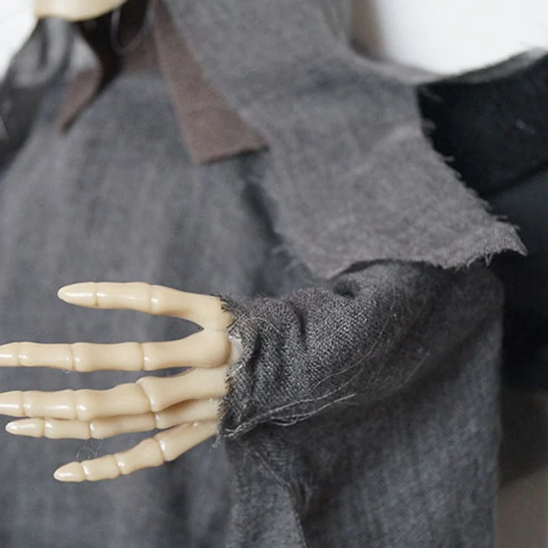 

Halloween Decoration Horror Props Creepy Skeleton Hanging Grim Reaper Home Door Bar Decor Haunted House Hanging Ghost