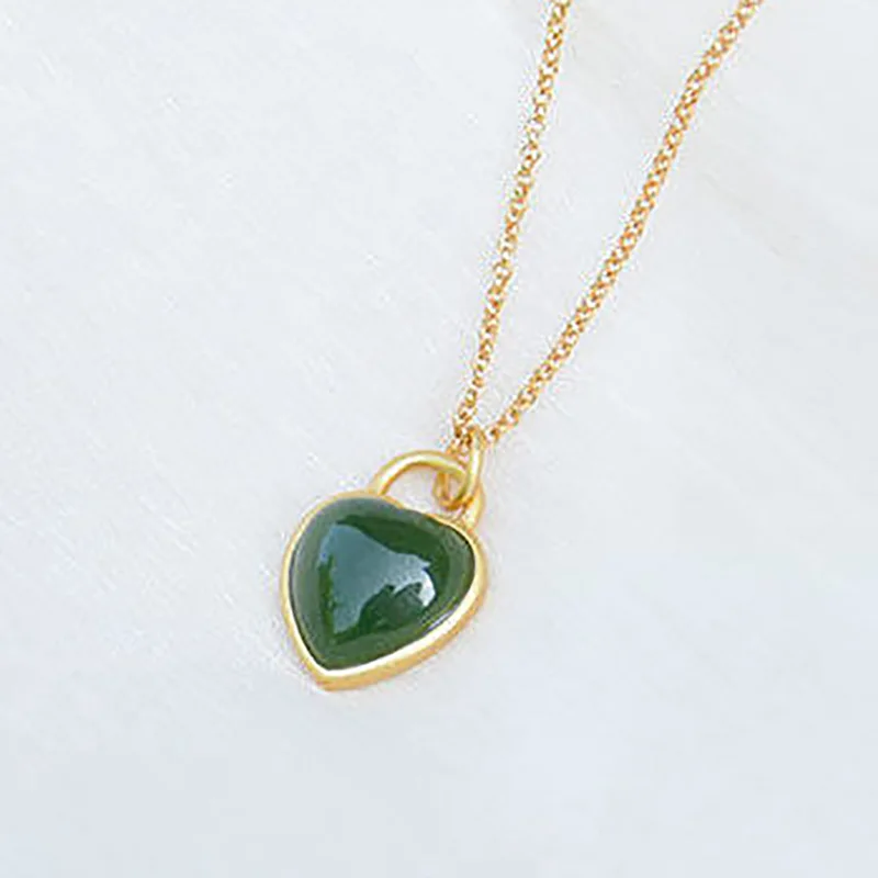 

New silver inlaid natural Hetian jade jasper love heart pendant necklace romantic charm niche design crafts ladies brand jewelry