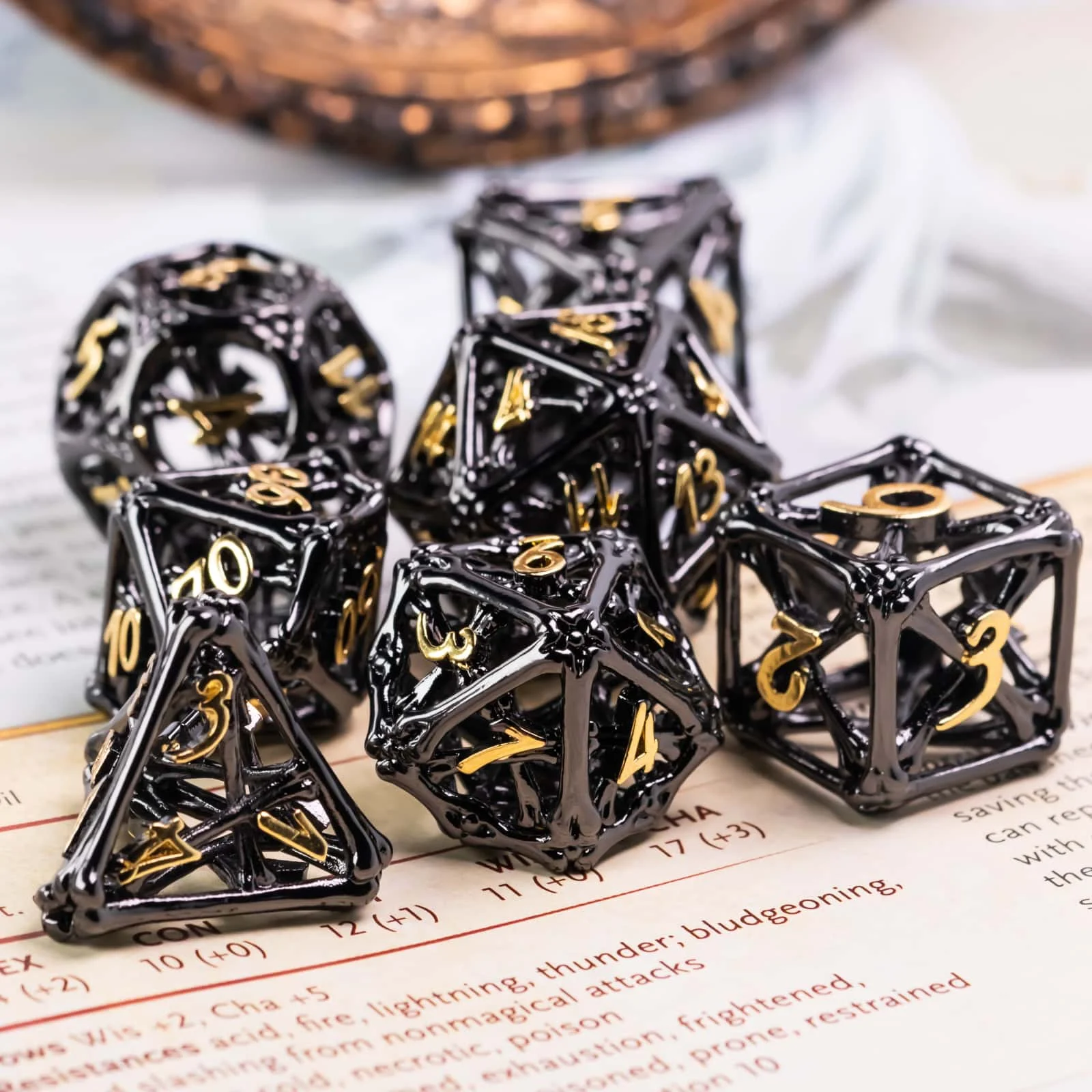 Cusdie полые металлические кости D &amp набор костей 7 шт. игральные DND многогранных для