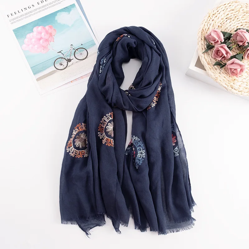 Cotton Embroidery Women Spring Winter Scarf Lady Shawl Air Conditioning Towel Muslin Hijab |