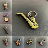 fashion classic guitar keychain car key chain silicone key ring musical instruments pendant accessories for man women gift