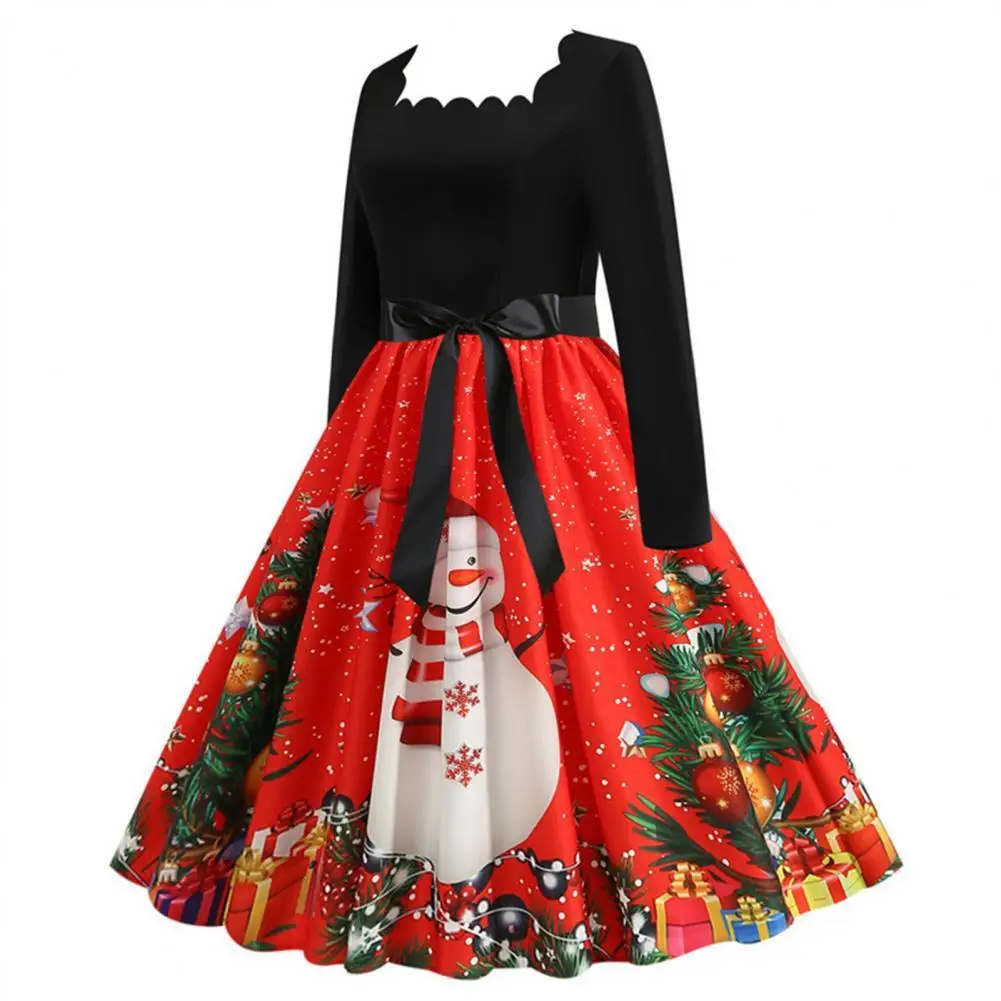 

Женское платье с квадратным вырезом, длинным рукавом и широким подолом