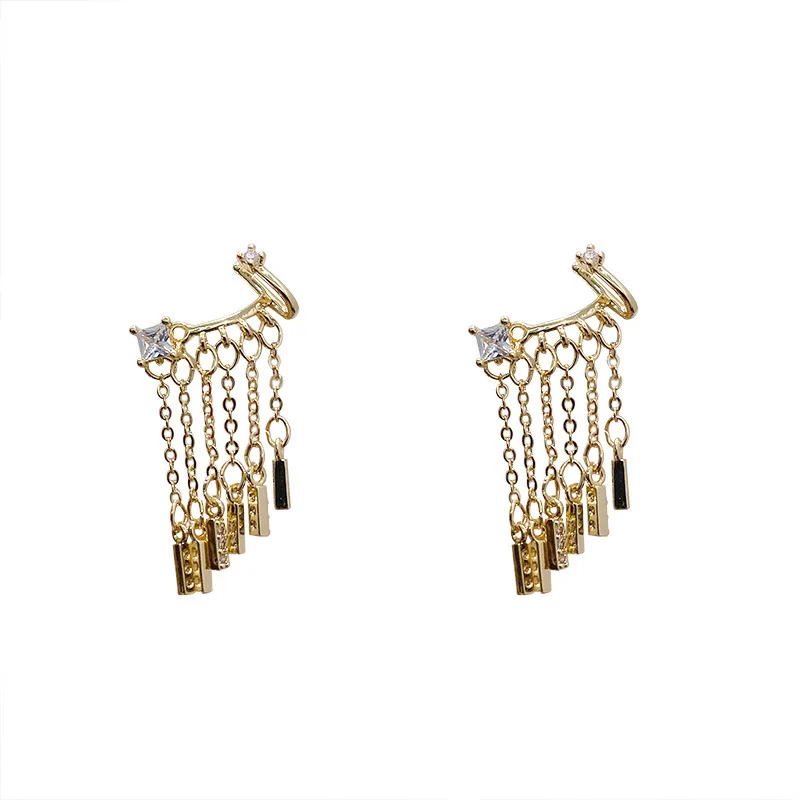 

Korean Fashion Simple Tassel Chain Metal Drop Earrings For Women Girls Vintage Elegant Piercing Earring 2021 Trendy Jewelry