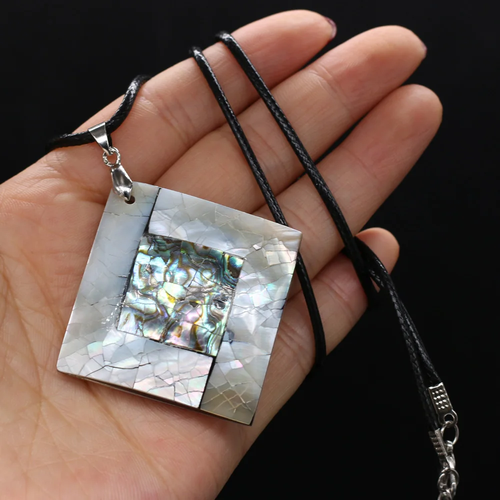 

Natural Mother of Pearl Necklace Simple Square Shells Pendant Rope Chain Necklace for Women Men Choker Jewelry Crafts