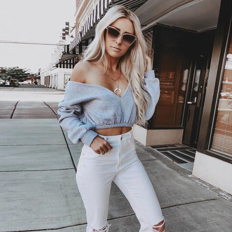 Женский укороченный топ с v образным вырезом и длинным рукавом однотонная