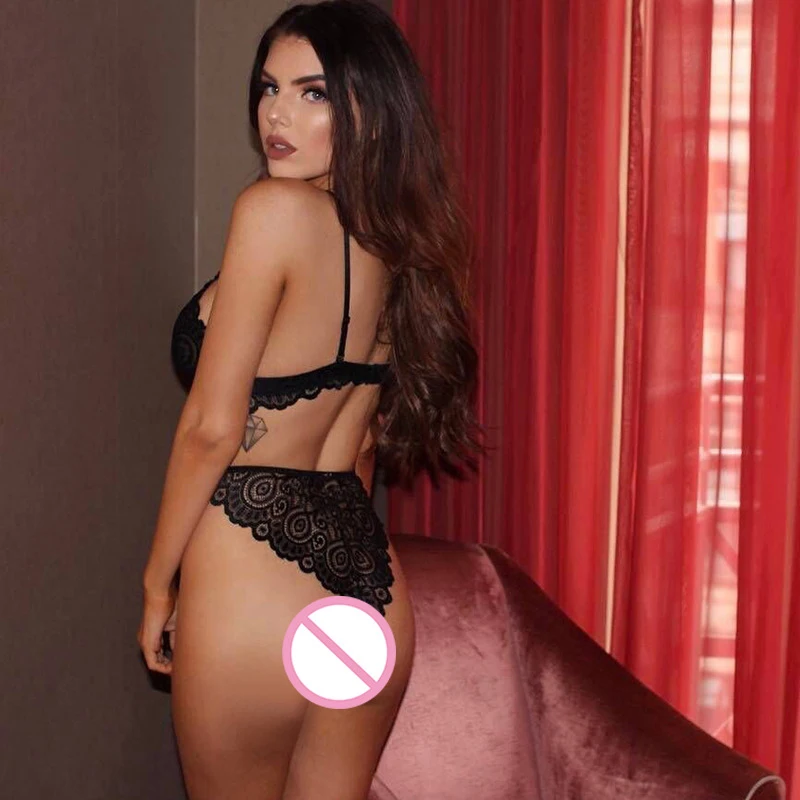 Бюстгальтер с чашками пуш-ап и вышивкой большого размера | Женская одежда