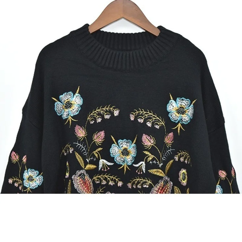 

Spring 2021 Vintage Pullover Round Collar Flowers Embroidery Top Loose Korean Autumn Long Sleeve Women New Fashion Sweater Y2k
