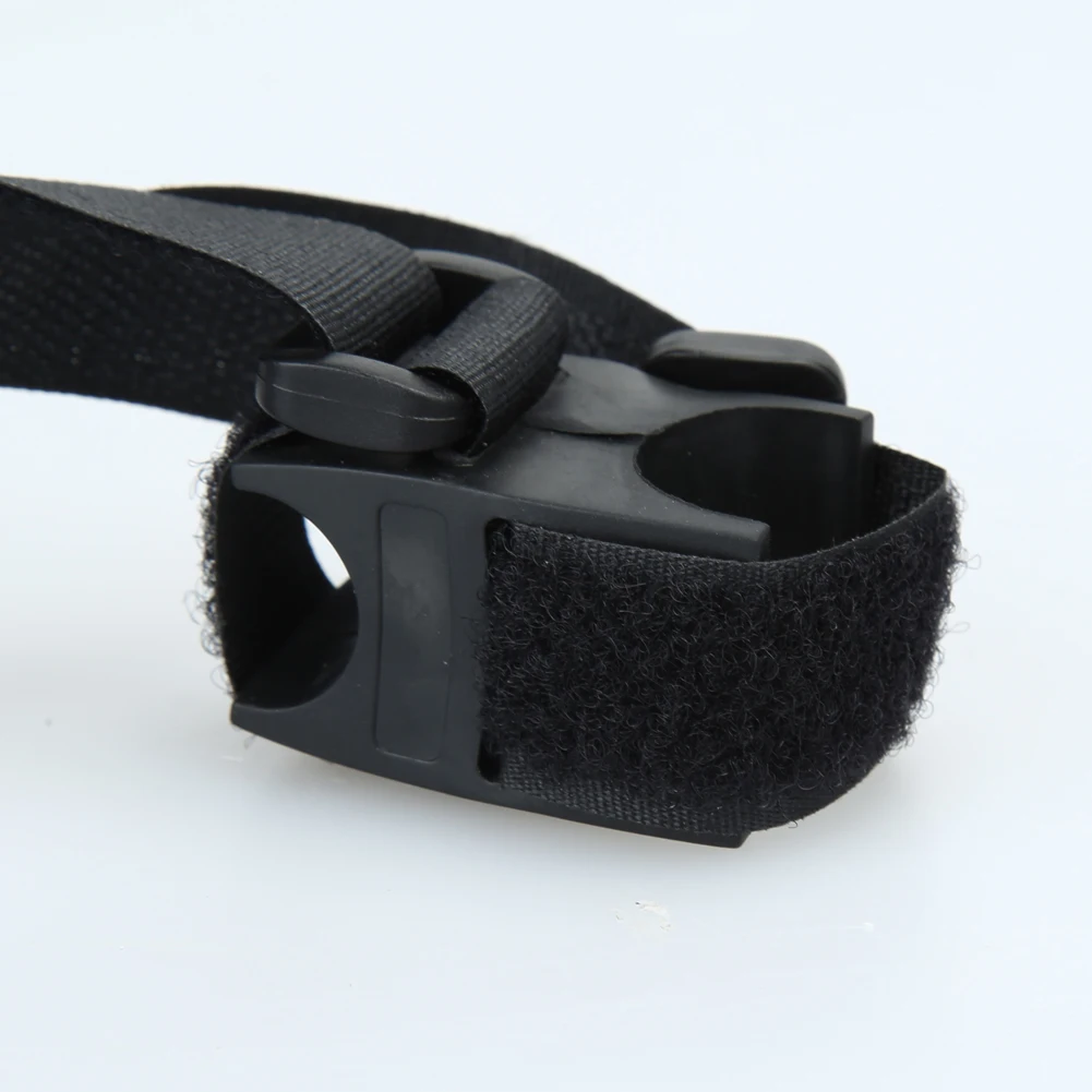 

1Pcs Portable Bike Flashlight LED Torch Mount Cycling Clip Clamp Bicycle Light Holder Universal Cycling Grip Mount Bracket Black