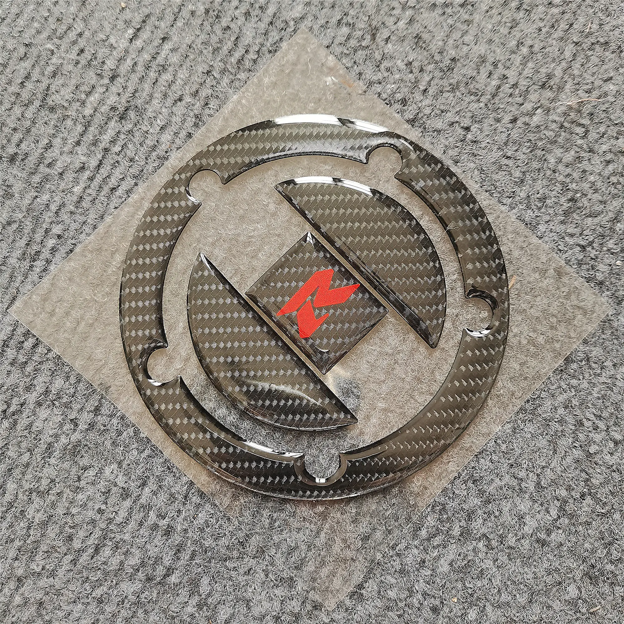 3D carbon fiber Gel Carbon Fiber Fuel Gas Tank Cap Cover Pad Sticker For SUZUKI GSXR600 750 1000 GSXR GSXR1000 K3 K4 K5 K6 K7 K8 |