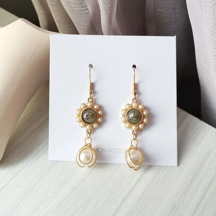 

Personality retro long earrings fashion pearl ear clip female temperament