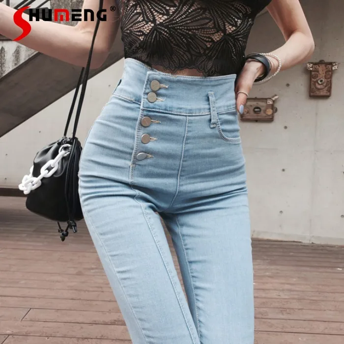 

Корейский Новый боковой кнопки с высокой талией светильник синие джинсы для женщин 2021 Весенняя повседневная одежда в стиле «хип-лифтинг ук...