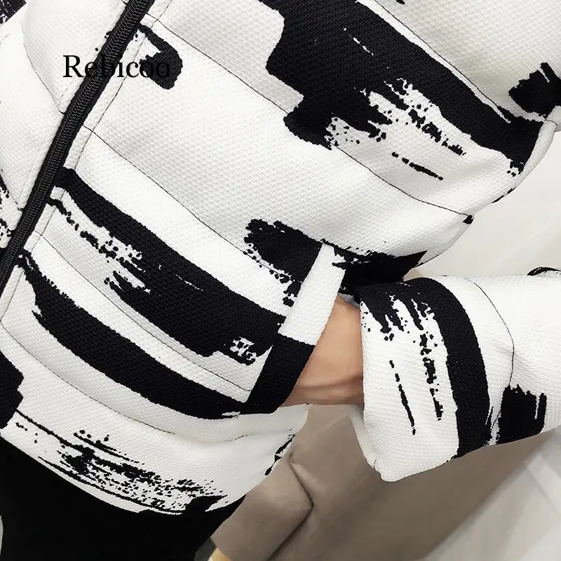 

Winter Hooded Jacket Men Short Parka Black White Casual Warm Coat Thick Cotton Padded Jacket Male Hooded Parkas