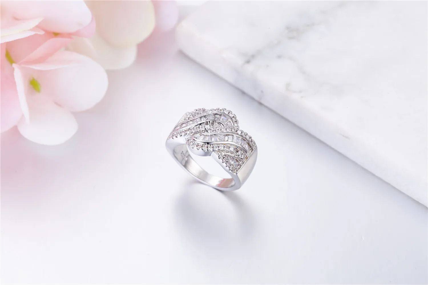 

925 Silver Color VVS1 Diamond Ring for Women Luxury AAA Bizuteria Jewelry Gemstone Bizuteria Diamond Ring Girl