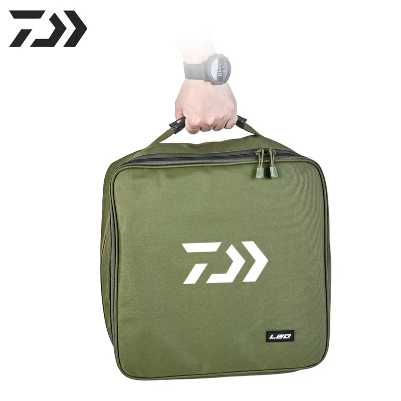 

2022 Daiwa Multi-Purpose Fishing Reels Bag Large Capacity Removable Partition Waterproof Adjustable Fishing Reel Storage Case