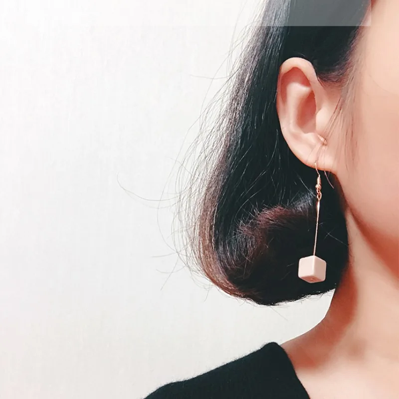 2019 Новая мода ретро акриловые кубические геометрические простые Висячие серьги