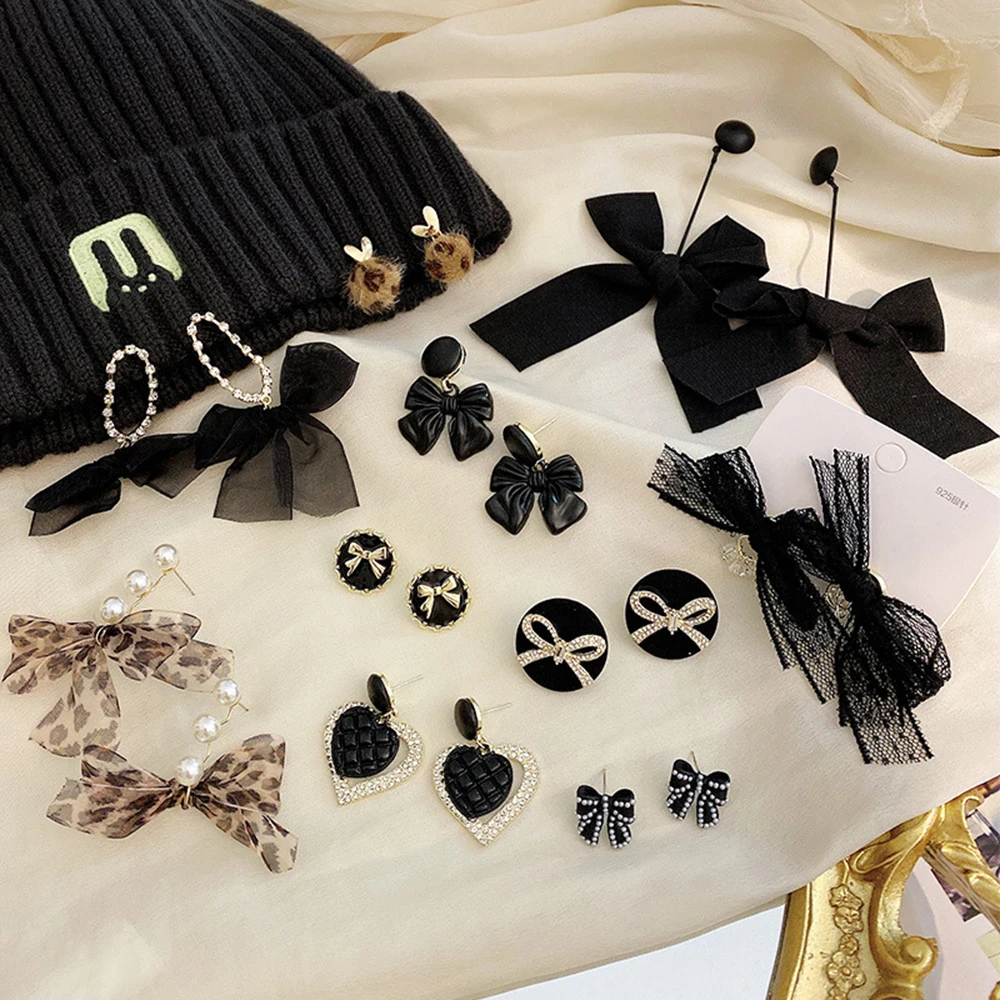 

Classic Black Series Bow Earrings Stud Ear Decorations Women Dangle Earrings Retro Long Tassel Earring Fashion Jewlery 2021 New