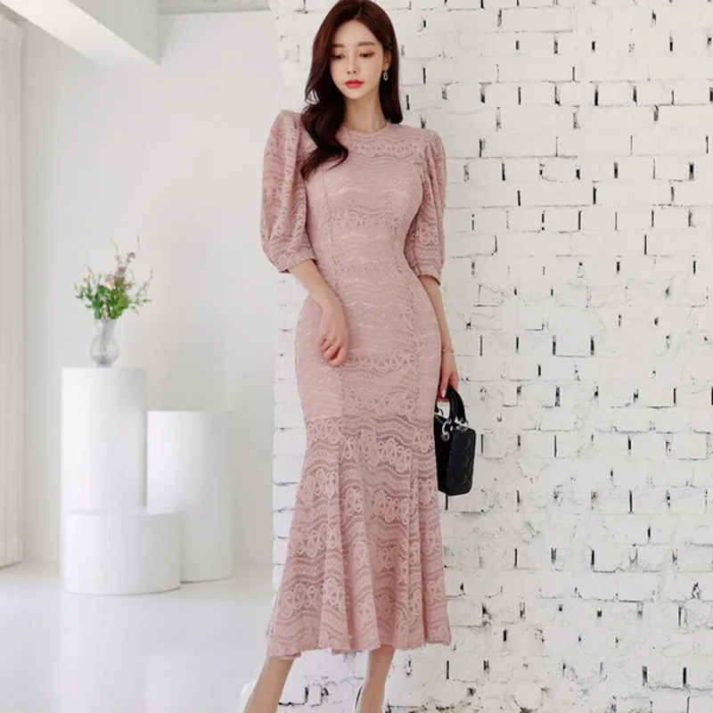 

New Korea Summer Women Elegant Hollow Out Pink Black Lace Temperament Party Dress Half Sleeve O neck Slim Mermaid Long Dress