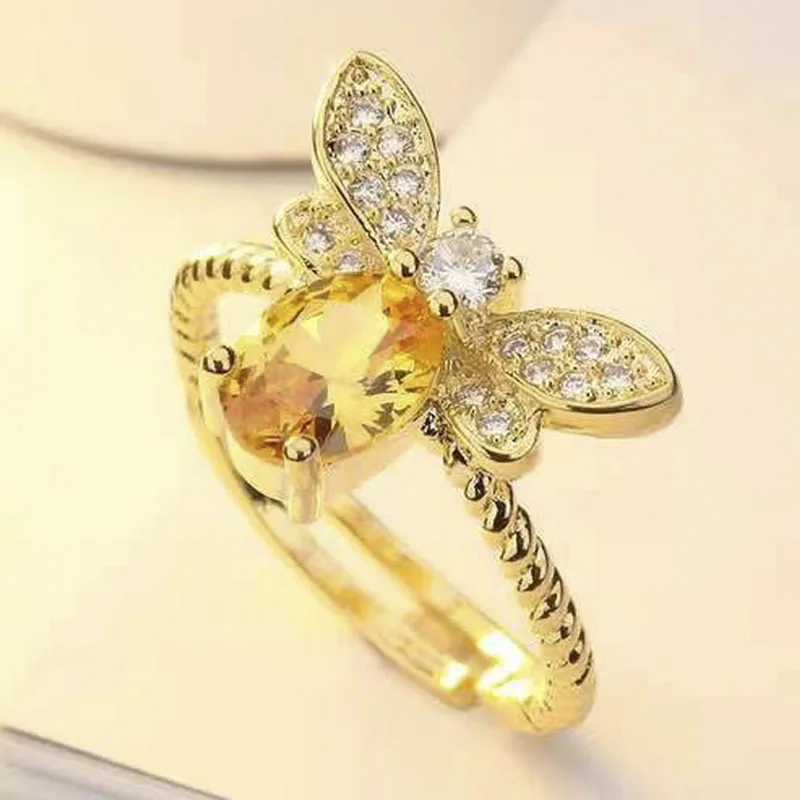 

Milangirl Exquisite Elegant Sweet Cute Yellow Crystal Bee Ring for Women Female Wedding Golden Ring Jewelry Party Accessories